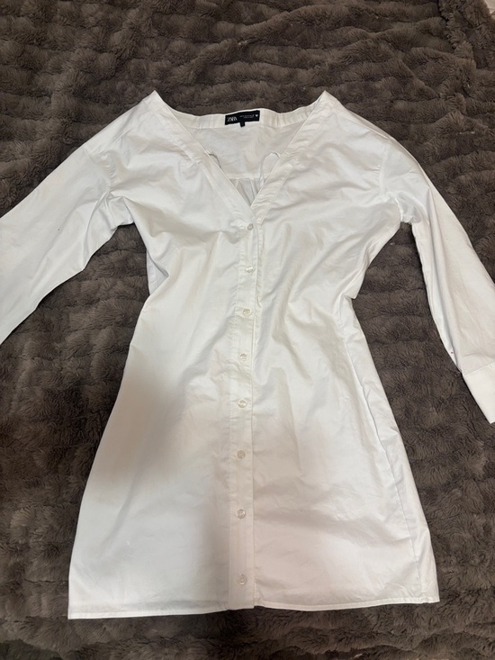 Zara Dresses & Skirts - Zara White Long-Sleeve Button Dress